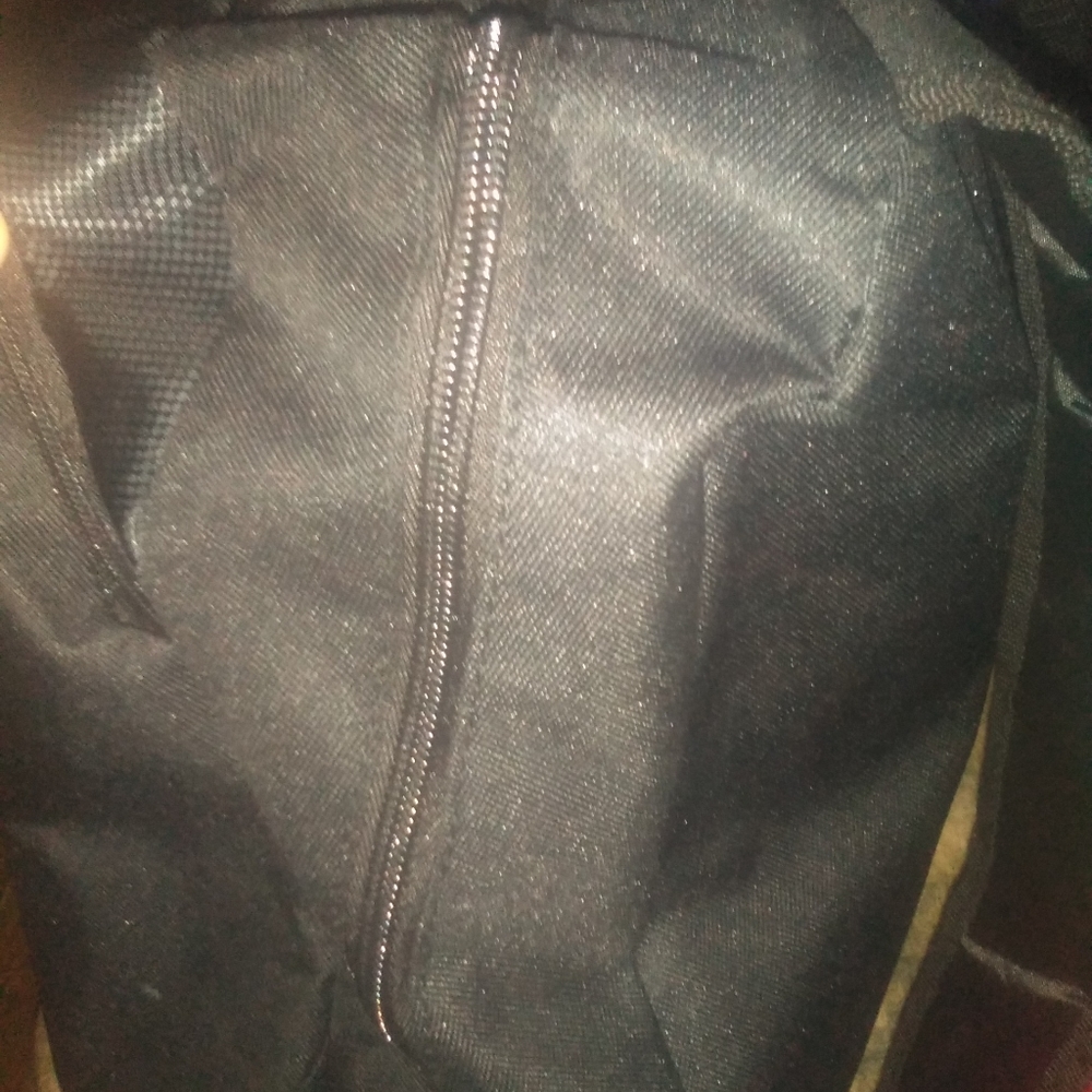 Black backpack - Picture 4 of 4